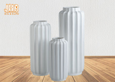 Vertical Stripes Pattern Polyresin Pot Planters In Glossy White Color 3 Sizes